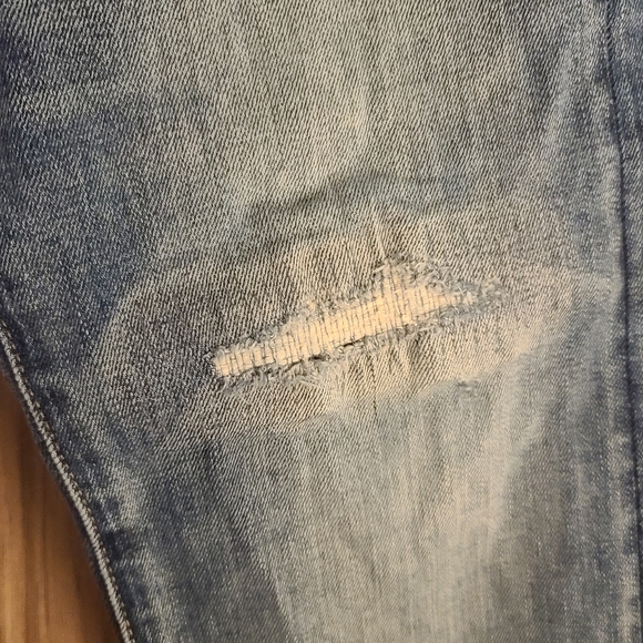 Uniqlo Distressed Slim Jeans Kaihara Denim 32 - Picture 3 of 8